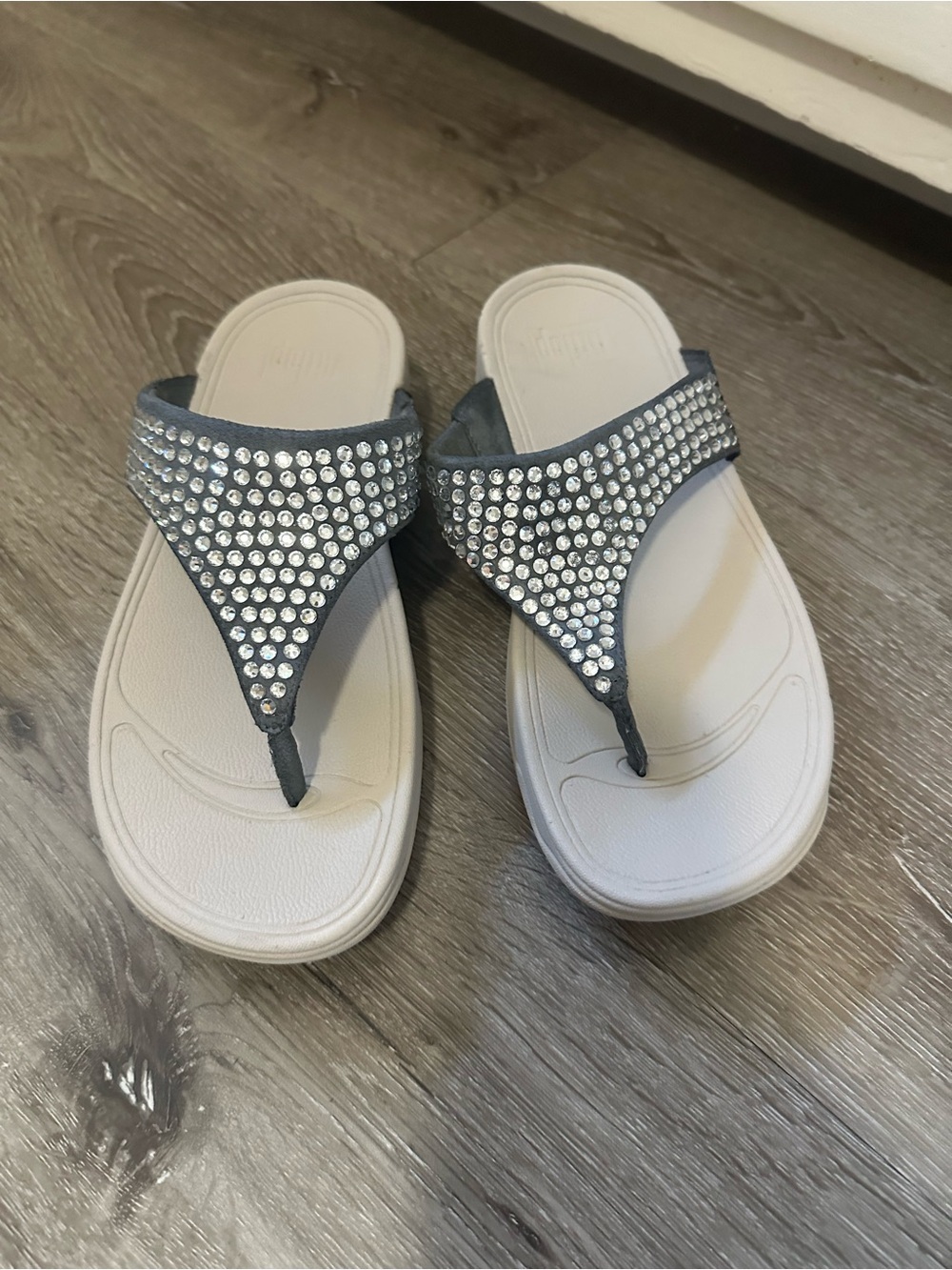 Fitflop Gray Rhinestone Thong Sandals with Cream Footbed